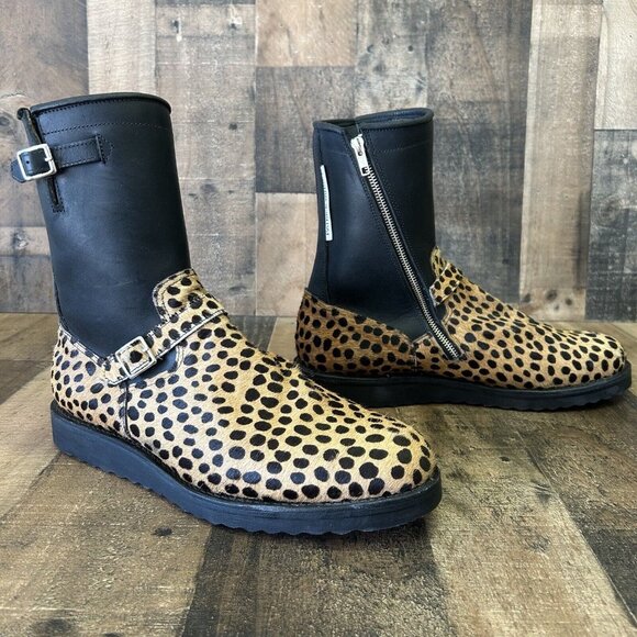 Classic Brown Ankle Boots with Timeless Design - Picture 5 of 12